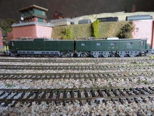 TRIX 22587  SBB MUSEUMLOC Ae 8/14 11801, Hobby en Vrije tijd, Modeltreinen | H0, Zo goed als nieuw, Locomotief, Gelijkstroom, Trix