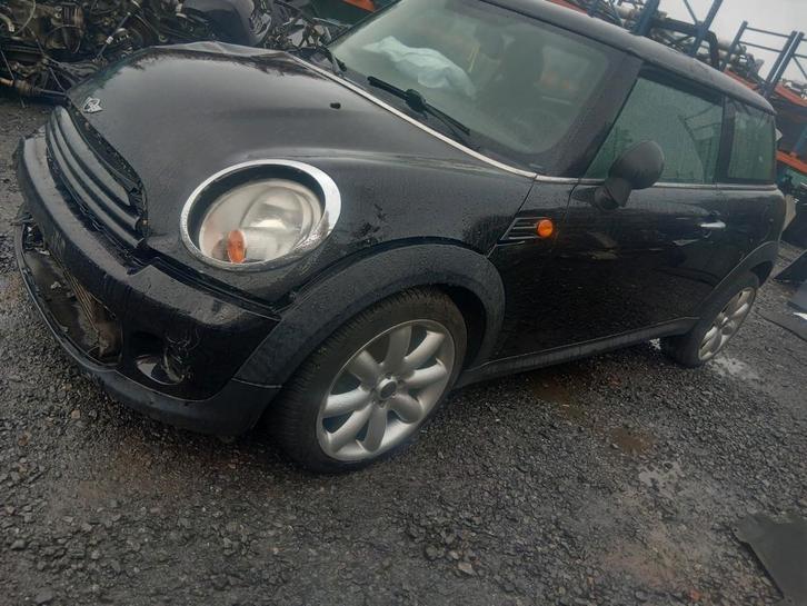 Alle onderdelen mini cooper one d r56 lci motor n47 kleur a9, Auto-onderdelen, Overige Auto-onderdelen, BMW, Mini, Ophalen of Verzenden