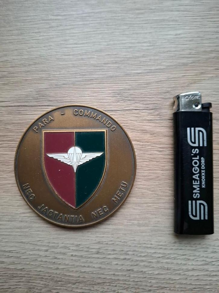 Penning Para-Commando 1942 1952 1992 Belgische SAS, Verzamelen, Militaria | Algemeen, Landmacht, Embleem of Badge, Verzenden