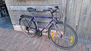 goedkope herenfiets studentenfiets  beschikbaar voor biedingen