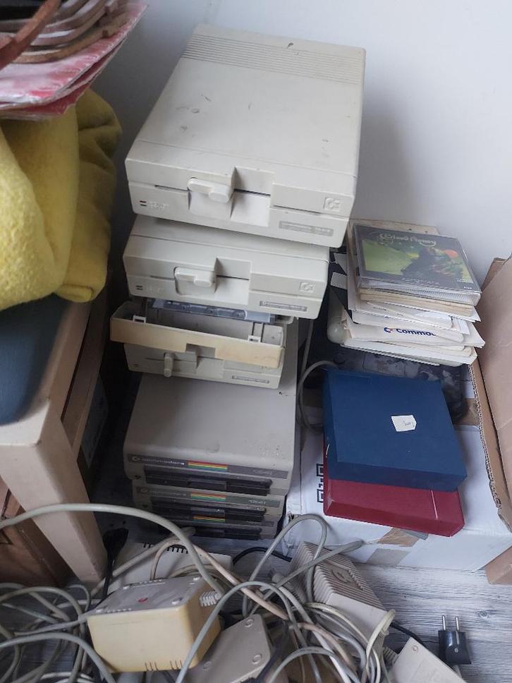 Collection Commodore 64 - 128 - 500, Computers en Software, Vintage Computers, Ophalen
