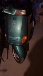 Skr 125cc met papieren, Fietsen en Brommers, Scooters | Piaggio, Ophalen of Verzenden, Zo goed als nieuw, Zip