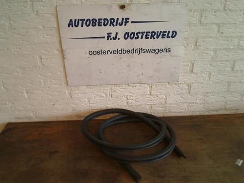 Portierrubber 4Deurs rechts-achter van een Volkswagen Golf, Auto-onderdelen, Carrosserie, Volkswagen, Gebruikt, 3 maanden garantie