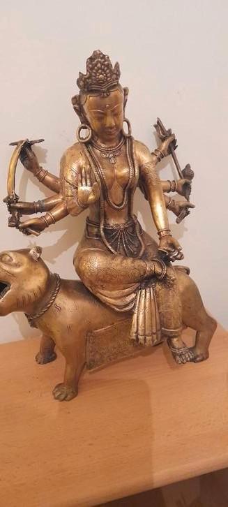 Prachtige oude verguld bronzen zeldzame godin op tijger, Antiek en Kunst, Antiek | Brons en Koper, Brons, Ophalen of Verzenden