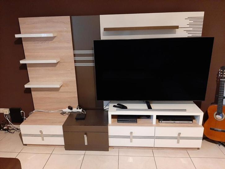 Tv wand/ meubel, Huis en Inrichting, Kasten |Televisiemeubels, Zo goed als nieuw, Ophalen
