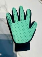 Beeztees Verzorgingshandschoen Rubby, Dieren en Toebehoren, Ophalen, Zo goed als nieuw