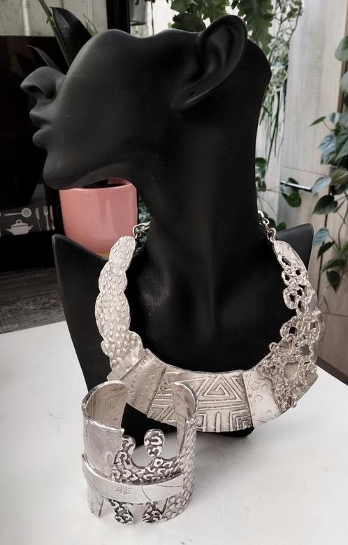 Sublieme parure gesigneerd Biche de Bere - Paris, Handtassen en Accessoires, Kettingen, Ophalen of Verzenden