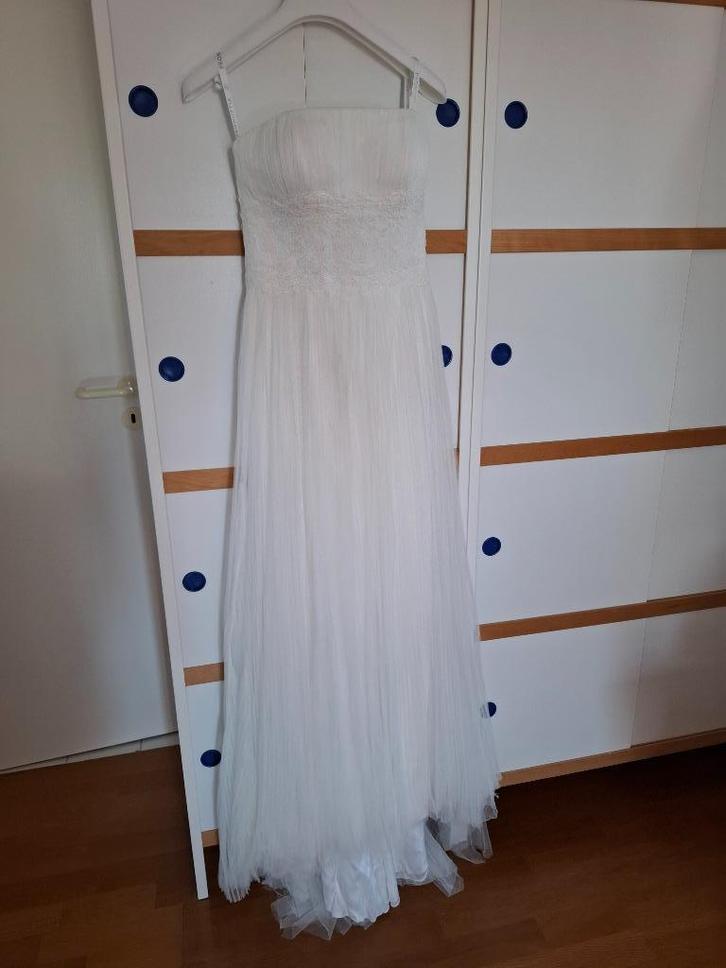Magnifique robe de mariée Pronuptia, Kleding | Dames, Trouwkleding en Trouwaccessoires, Zo goed als nieuw, Trouwjurk, Wit, Ophalen