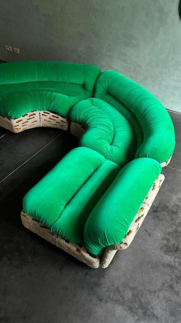canapé vintage modulable arrondi vintage années 70  beschikbaar voor biedingen
