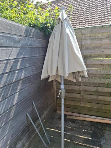 Parasol GRATIS, Enlèvement, Utilisé, 2 à 3 mètres, Parasol sur pied