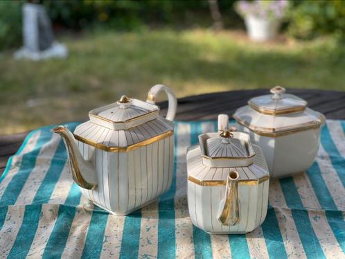 théière cafetière sucrier porcelaine de Bruxelles, Huis en Inrichting, Keuken | Potten en Pannen, Gebruikt, Ophalen