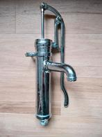 Pompe à eau manuelle, Enlèvement, Utilisé