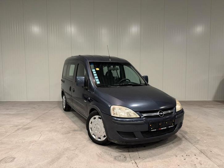 Opel combo — 2008 — 200.000 km diesel — top staat, Auto's, Opel, Particulier, Radio, Onderhoudsboekje, Ophalen