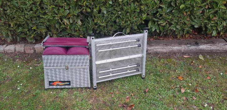 Mand + 2 verdiepingen en een parasol., Watersport en Boten, Hengelsport | Algemeen, Gebruikt, Ophalen