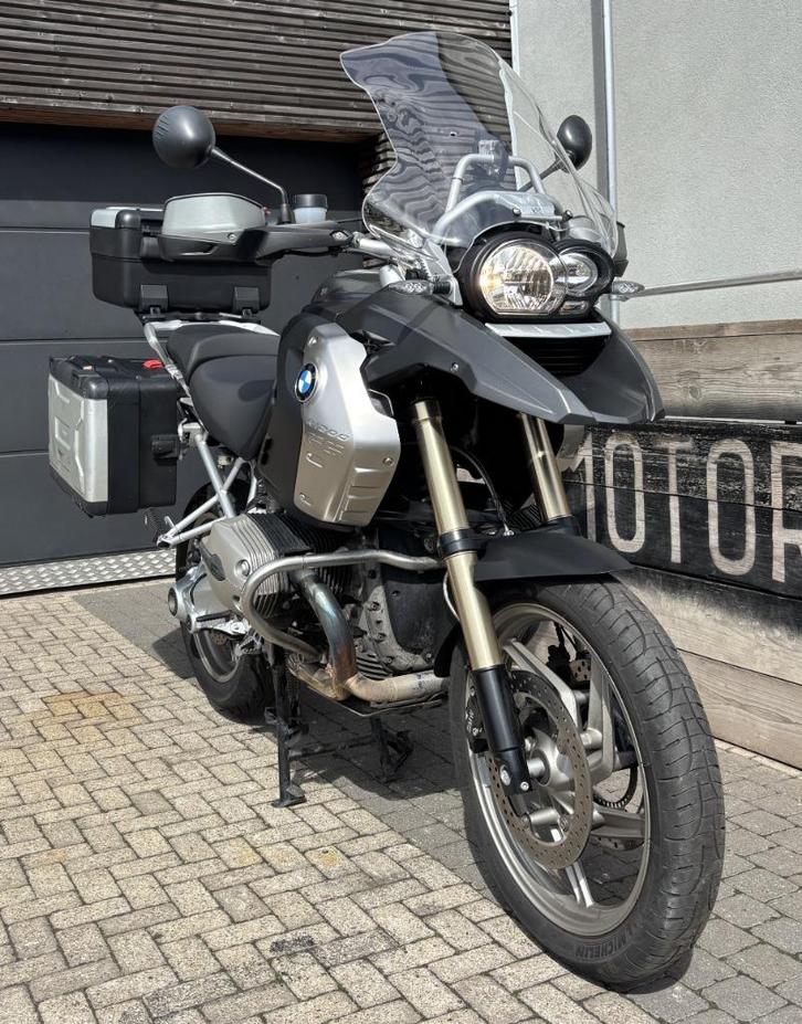 BMW R1200GS met kofferset, Motoren, Motoren | BMW, Bedrijf, Toermotor, meer dan 35 kW, 2 cilinders, Motorrijbewijs A, ABS, Cardan-aandrijving