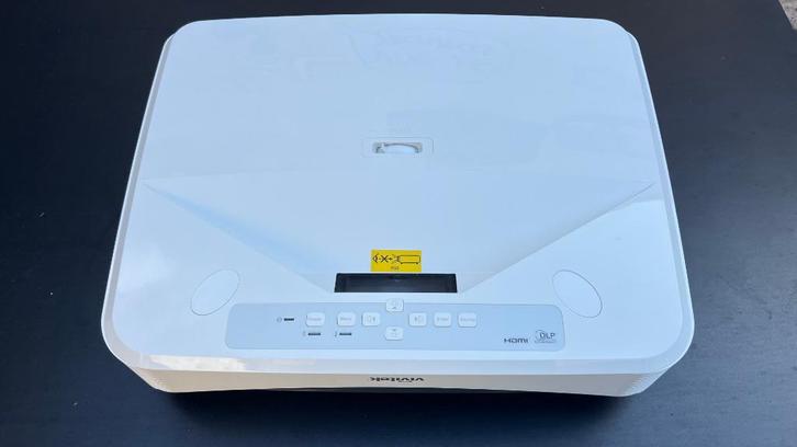 VIDEOPROJECTEUR ULTRA COURTE FOCALE, Audio, Tv en Foto, Beamers, Nieuw, DLP, Full HD (1080), Ophalen of Verzenden