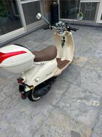 Lowigi retro scooter wit, Ophalen, Gebruikt, Overige modellen, 0 versnellingen