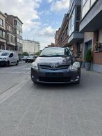 Toyota Auris benzine met volledige service, Auto's, Toyota, Voorwielaandrijving, Euro 5, Stof, Zwart