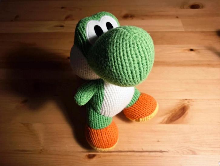 Amiibo Mega Yarn Yoshi, Games en Spelcomputers, Games | Nintendo Switch, Zo goed als nieuw, Ophalen of Verzenden