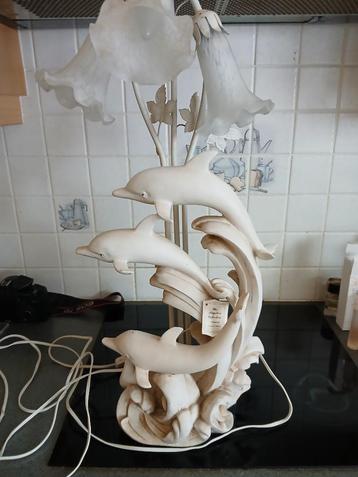 Lamp met dolfijnen - Angelica Collection, Enlèvement ou Envoi, Comme neuf, Autres matériaux, 50 à 75 cm