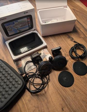 TomTom Go Discover 7 + alle toebehoren beschikbaar voor biedingen