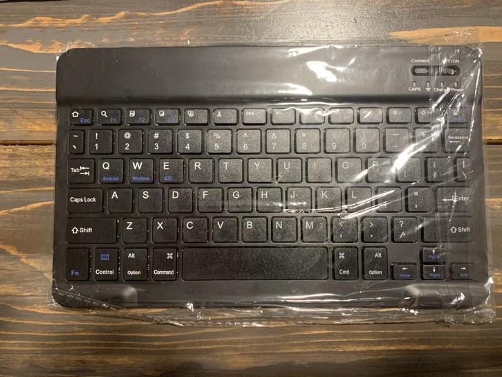NIEUW Bluetooth Mini-toetsenbord (in witte & zwarte kleur), Computers en Software, Toetsenborden, Nieuw, Draadloos, Ophalen of Verzenden