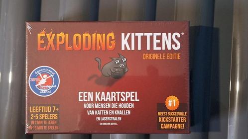 Exploding Kittens – Partykaartspel, Hobby en Vrije tijd, Gezelschapsspellen | Kaartspellen, Nieuw, Een of twee spelers, Drie of vier spelers
