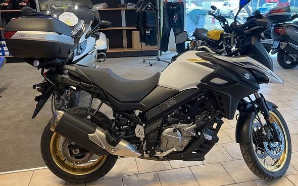 Suzuki V Strom 650 Moto neuve !!! (8.869 km)  2 pneus neufs, Motoren, Motoren | Suzuki, Particulier, Overig, meer dan 35 kW, 2 cilinders