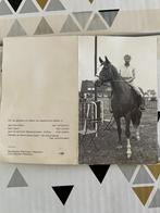 Met dieren op doodsprentjes, Verzamelen, Bidprentjes en Rouwkaarten, Ophalen of Verzenden