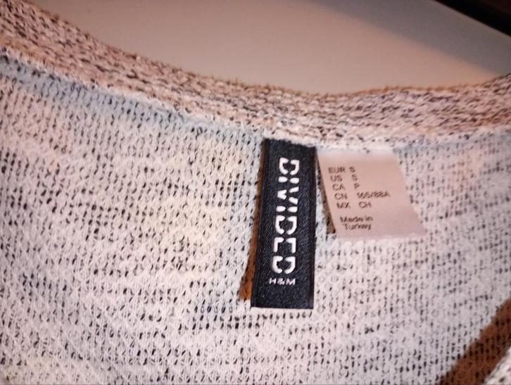 Beige trui met korte mouwen!, Kleding | Dames, Overige Dameskleding, Zo goed als nieuw, Ophalen of Verzenden