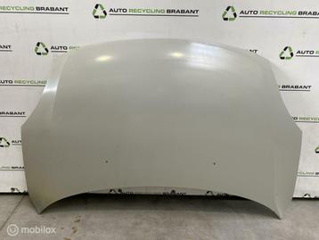 Motorkap Suzuki Swift 3 NIEUW ORIGINEEL 57300-62J01 beschikbaar voor biedingen