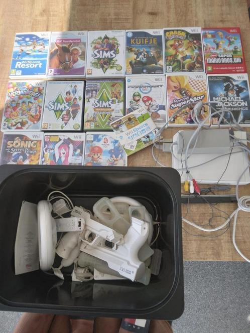 Wii met veel spellen en accessoires, Games en Spelcomputers, Spelcomputers | Nintendo Wii, Ophalen