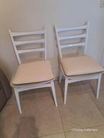 Stoelen Vintage, Twee, Wit, Zo goed als nieuw, Vintage (Nog gemaakt bij De Coene)
