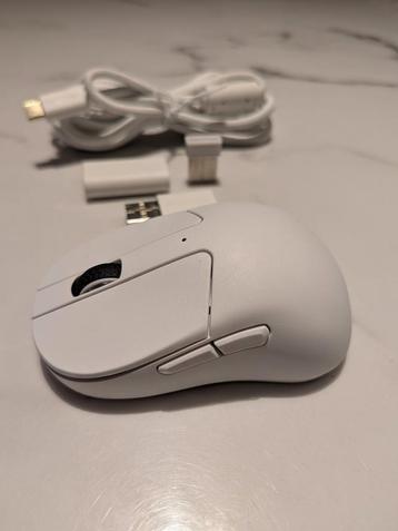 Keychron M4 muis beschikbaar voor biedingen