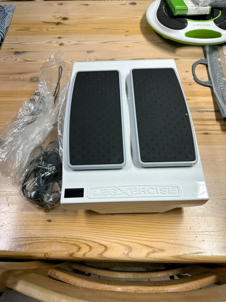 APPAREIL POUR STIMULATION DES MUSCLES DES JAMBES, Sport en Fitness, Turnen, Zo goed als nieuw, Ophalen