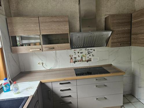 Keuken als nieuw uitgerust, Huis en Inrichting, Keuken | Complete keukens, Zo goed als nieuw, Hoekkeuken, Crème, Kunststof, Ophalen