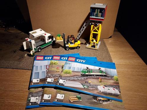 LEGO City 60198  Vrachttrein, Hobby en Vrije tijd, Knutselen, Zo goed als nieuw, Materiaal, Ophalen