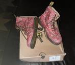 Doc Martens, Rose, Enlèvement, Boots et Botinnes, Porté