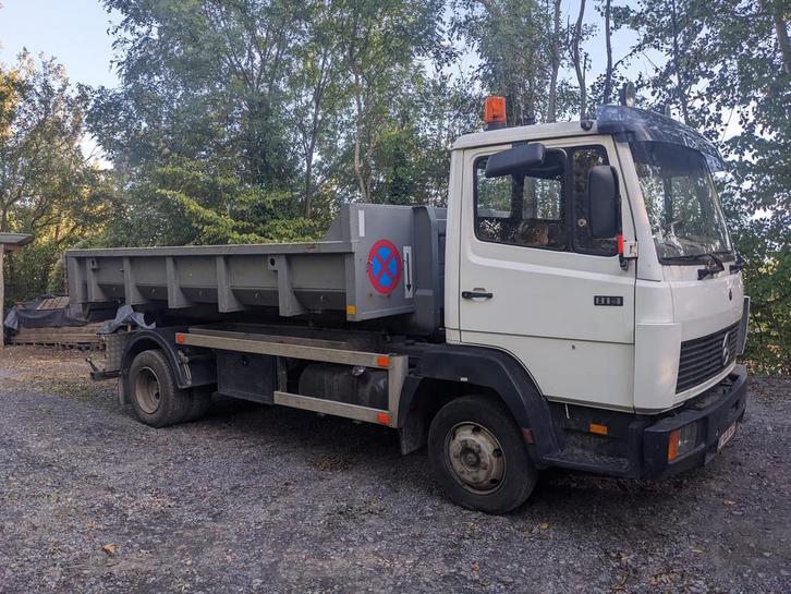 Mercedes 814D containerschip in perfecte staat, Auto's, Vrachtwagens, Particulier, Mercedes-Benz, Diesel, Ophalen