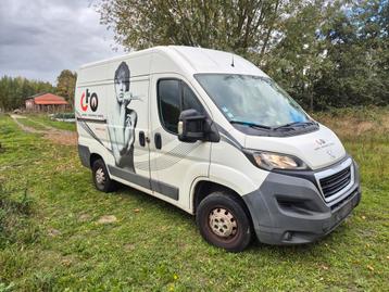 Peugot boxer 2.2hdi beschikbaar voor biedingen