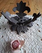 Brocante bruine gietijzeren houder, leuk met een pompoen, Enlèvement ou Envoi