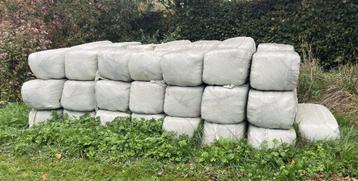 Hooi te koop beschikbaar voor biedingen