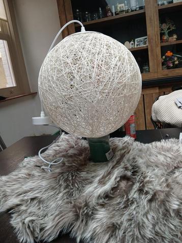 Hanglamp beschikbaar voor biedingen