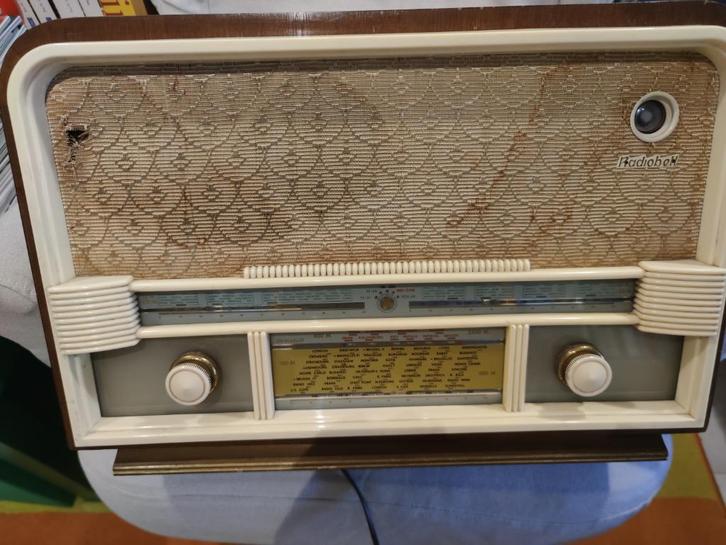 Radio ancienne Radiobell – 60€, Antiek en Kunst, Antiek | Tv's en Audio, Ophalen