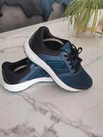 New Balance 44, Ophalen of Verzenden, Zo goed als nieuw