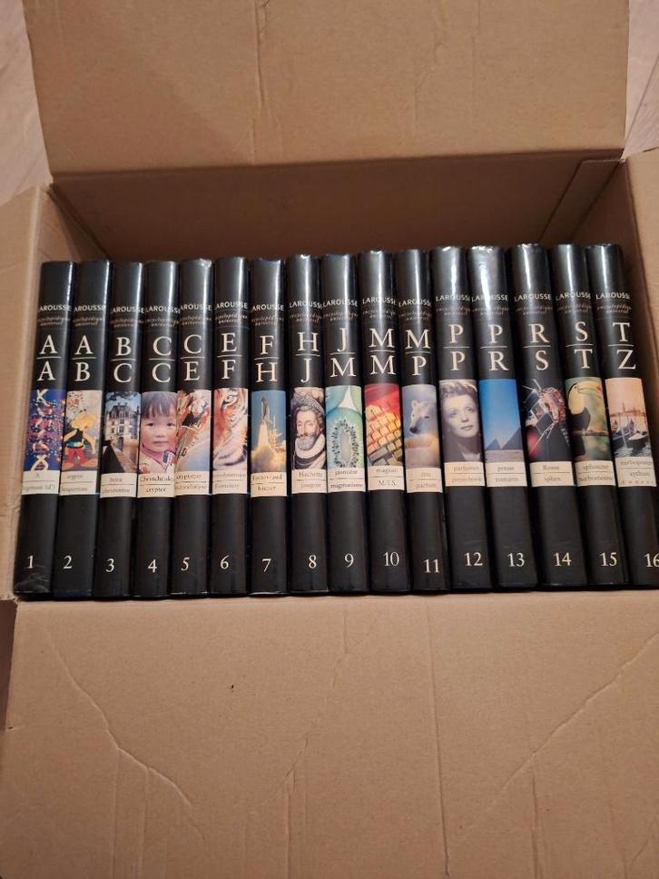 Larousse Encyclopédique Universel (1997, 16 volumes), Antiquités & Art, Antiquités | Livres & Manuscrits, Enlèvement