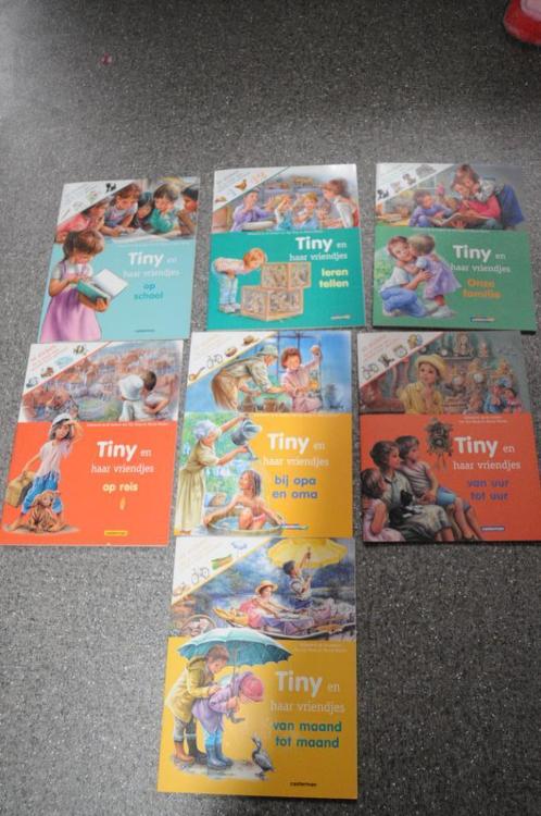 tiny en haar vriendjes verhaal sticker boeken met 40 sticker, Boeken, Kinderboeken | Jeugd | onder 10 jaar, Nieuw, Fictie algemeen