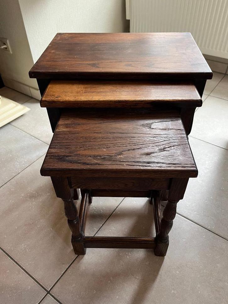 Bijzettafeltjes: bruin en zwart, Huis en Inrichting, Tafels | Bijzettafels, Gebruikt, Rechthoekig, 45 tot 60 cm, 55 tot 75 cm