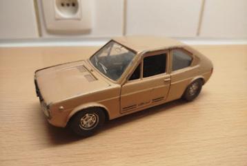 1.24 Alfa Romeo Alfasud oldtimer van het merk p beschikbaar voor biedingen