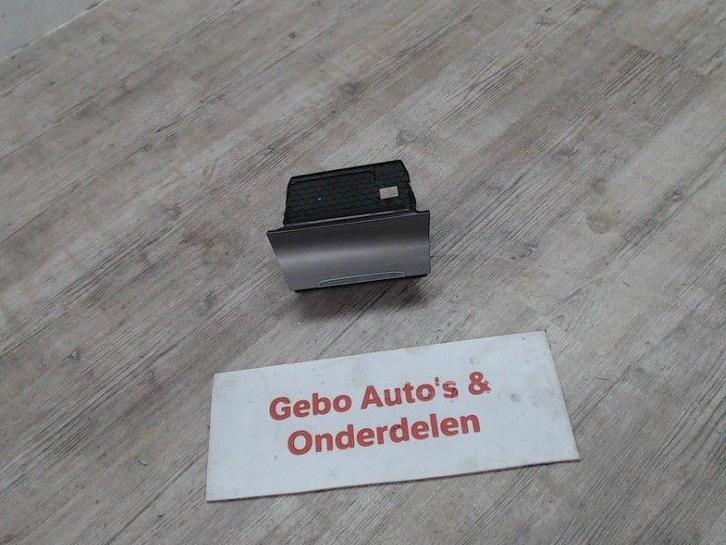 OPBERGVAK Volkswagen Golf VII (AUA) (01-2012/03-2021), Auto-onderdelen, Interieur en Bekleding, Volkswagen, Gebruikt